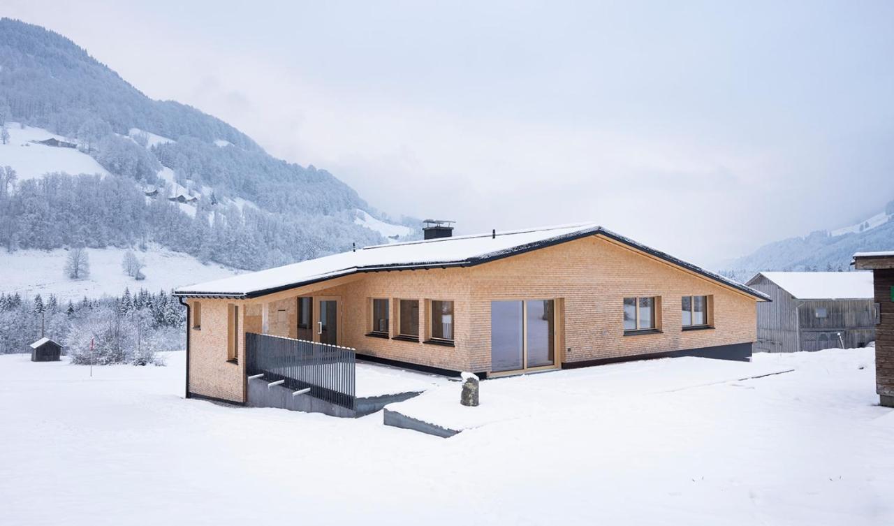 Ferienhaus Schihuette Mellau Exterior photo